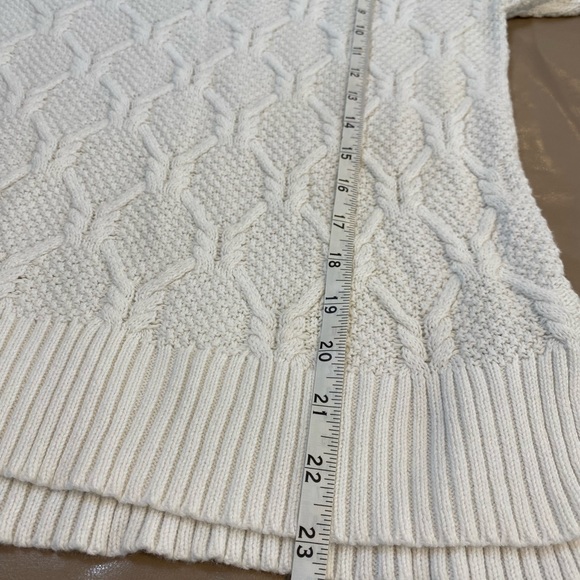 Gap Women's White cable Knit 100% Cotton Long Sleeve Side Slit Pullover Sweater - Picture 8 of 8